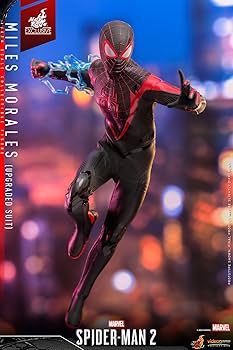 アメコミ hottoys Spider-Man Miles Morales Amazon.com: Hot Toys Miles Morales Upgraded Suit Spider-Man